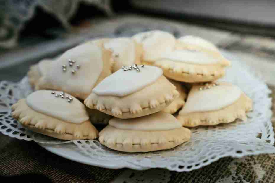 Dolci tipici sardi esposti durante Artes e Sabores a Santu Lussurgiu | In Sardegna con Dani