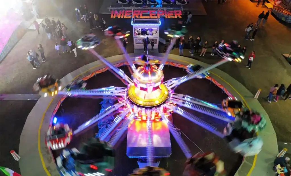 Attrazione del Wonderland luna park, aperto per le festività natalizie a Cagliari | In Sardegna con Dani