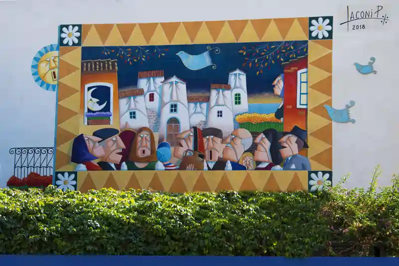 Murale dallo stile moderno a Loceri | In Sardegna con Dani