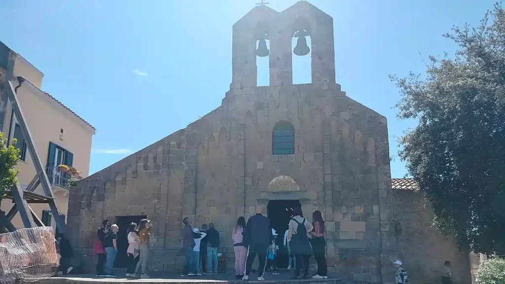 Saboris Antigus a Villamar, visita alla chiesa di la Chiesa di San Pietro Apostolo | In Sardegna con Dani