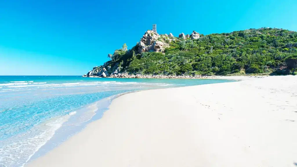 Spiaggia di Torre Salinas, scopri cosa fare nell'estate 2026 a Muravera | In Sardegna con Dani